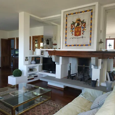Paola Holidays Villa
