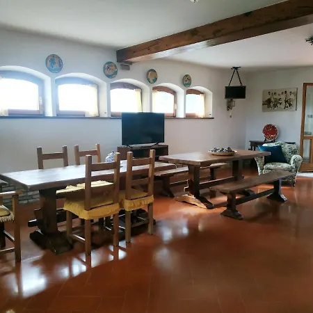 Paola Holidays * SantʼAngelo in Vado