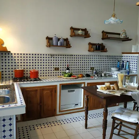 Vila Paola Holidays SantʼAngelo in Vado